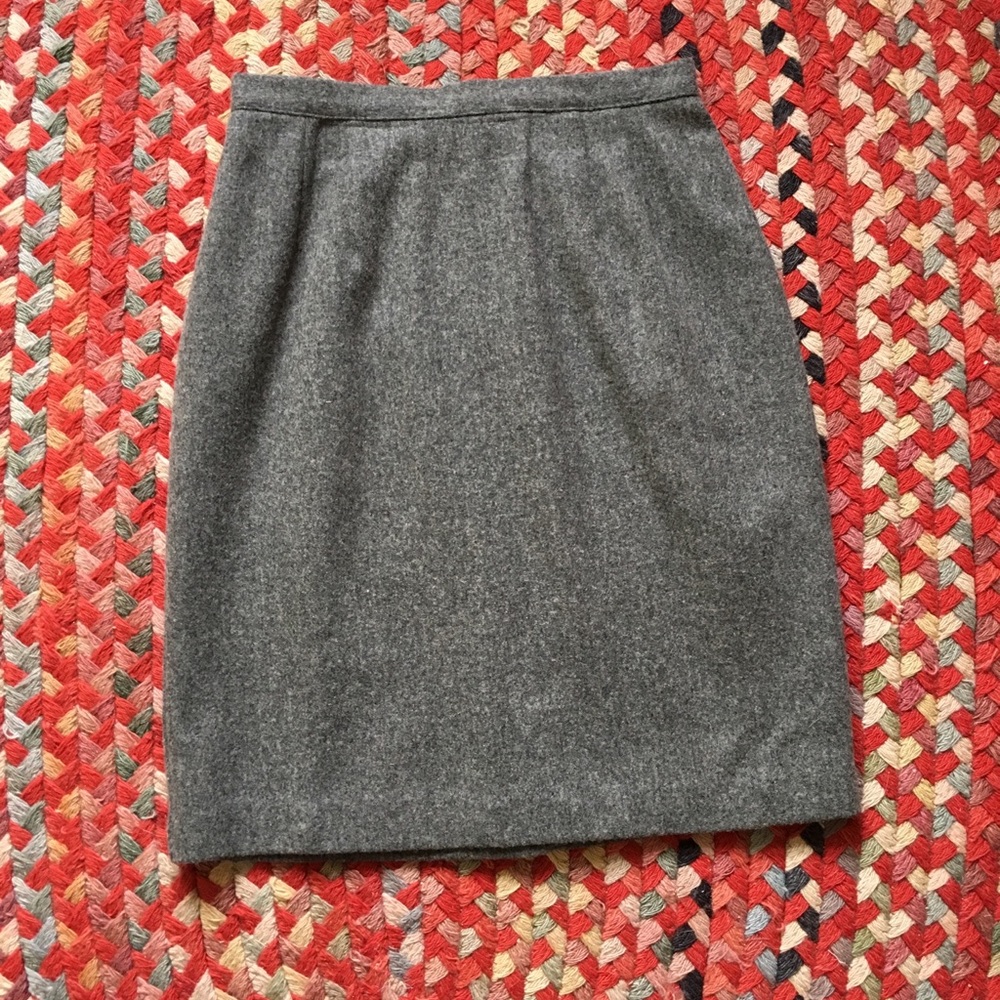 Isaac Hazan grey wool skirt